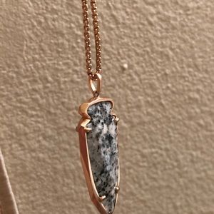 Kendra Scott Kimmy Arrowhead Pendant